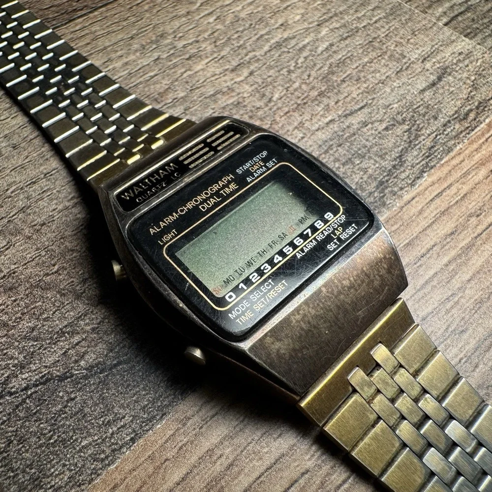 Vintage Waltham Digital Quartz Watch Gold Tone Alarm/Chronograph - Untested